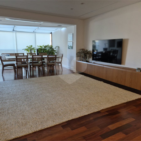Apartamento à venda com 3 suítes em Santa Teresinha, São Paulo, SP