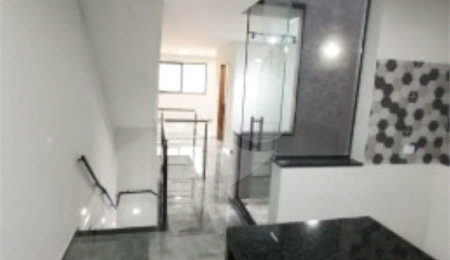 Sobrado à venda com 3 quartos, sendo 1 suíte,  em Vila Marina, São Paulo, SP