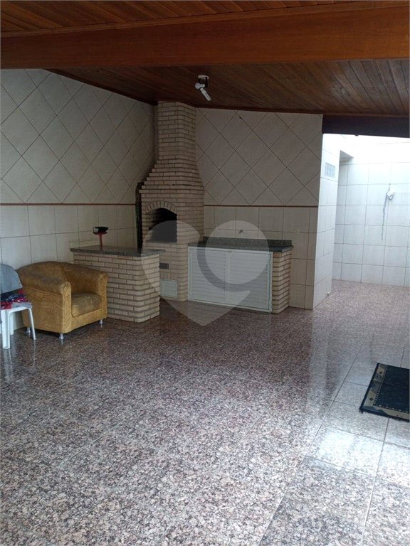 Casa à venda com 3 quartos em Sítio São José, Suzano, SP