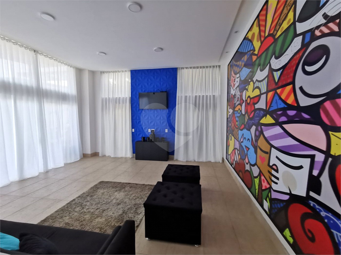 Casa à venda ou para alugar com 4 suítes em Parque dos Príncipes, São Paulo, SP