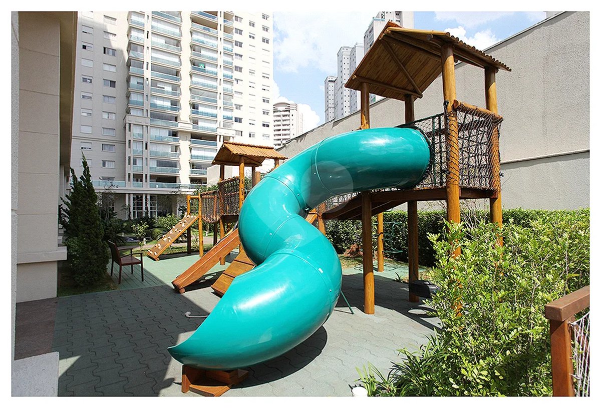 Apartamento à venda com 4 suítes em Vila Nova Conceição, São Paulo, SP