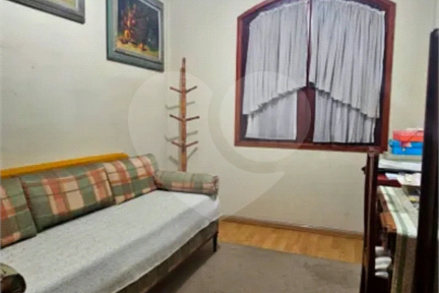 Casa de Vila à venda com 4 quartos, sendo 2 suítes, em Vila Madalena, São Paulo, SP