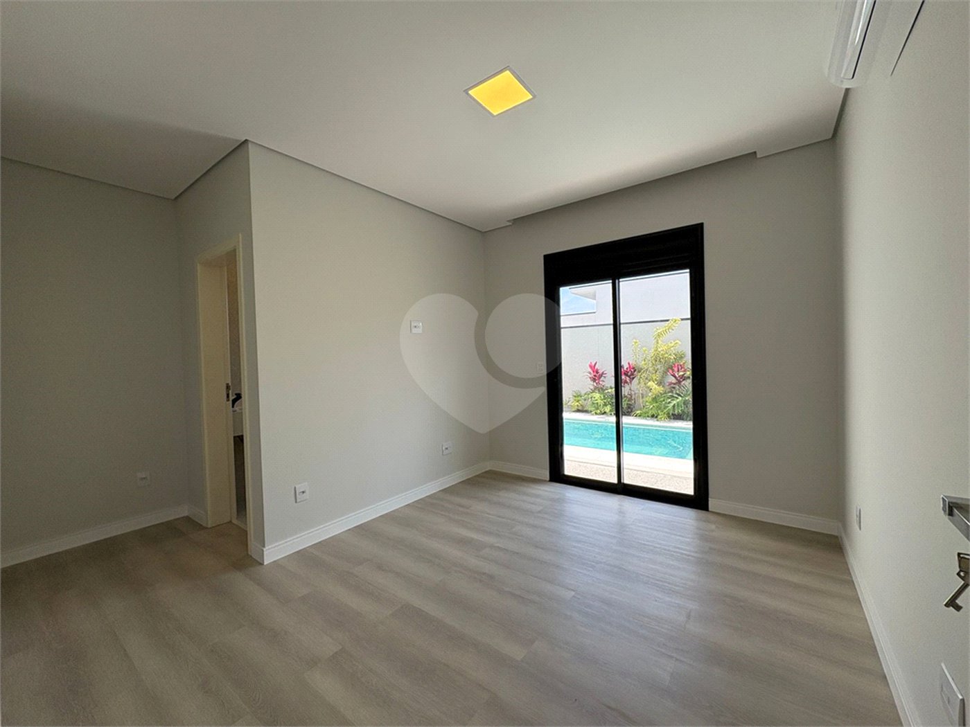 Terreno à venda com 3 suítes no condomínio Residencial Granja Anita, Mogi das Cruzes - SP