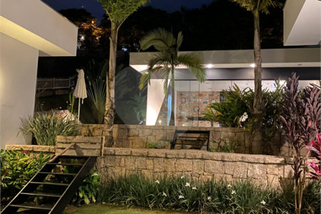 Casa à venda com 3 suítes no condomínio Jardim Primavera, Louveira - SP