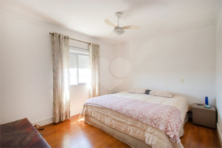 Apartamento à venda com 3 suítes em Jardim Marajoara, São Paulo, SP