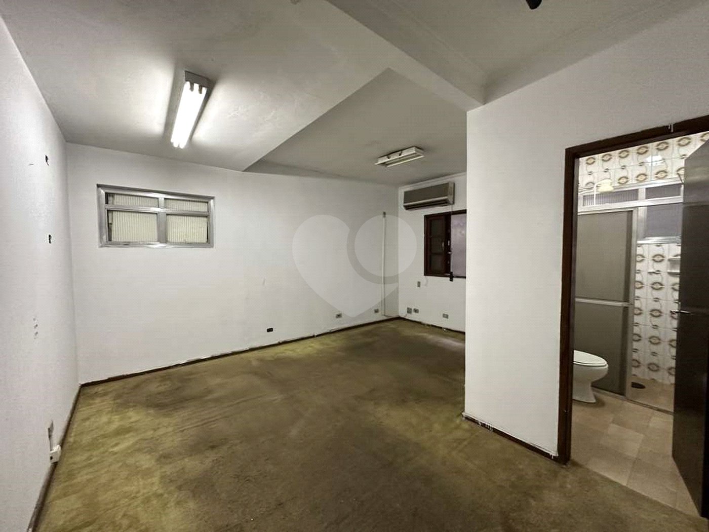 Casa à venda com 4 quartos, sendo 2 suítes, em Sumaré, São Paulo, SP