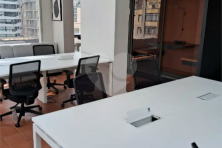 Apartamento à venda com 2 quartos em Pinheiros, São Paulo, SP