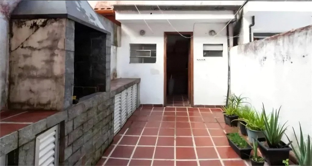 Sobrado à venda com 3 quartos em Jardim Peri Peri, São Paulo, SP