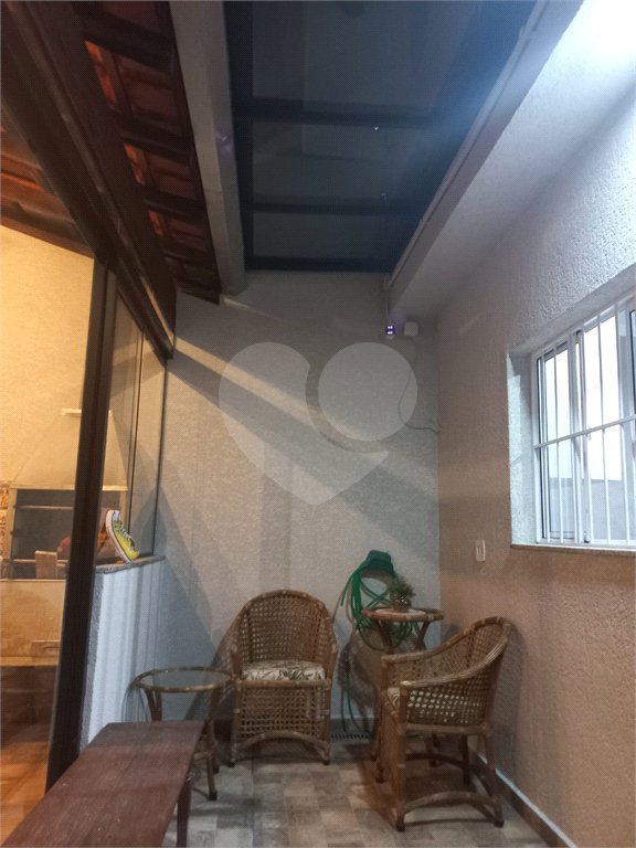 Sobrado à venda com 3 quartos, sendo 1 suíte,  em Villa Di Cesar, Mogi das Cruzes, SP