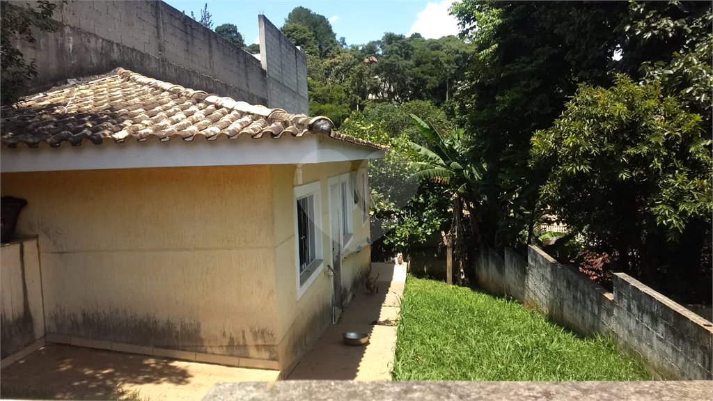 Casa à venda com 8 quartos, sendo 4 suítes, em Santa Inês, Mairiporã, SP