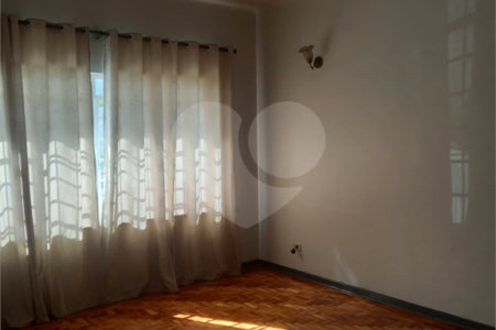 Casa à venda com 3 quartos no Centro, Itapetininga, SP