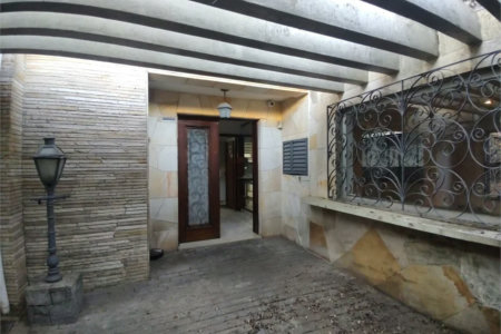 Sobrado à venda com 5 quartos, sendo 3 suítes, em Cidade Monções, São Paulo, SP