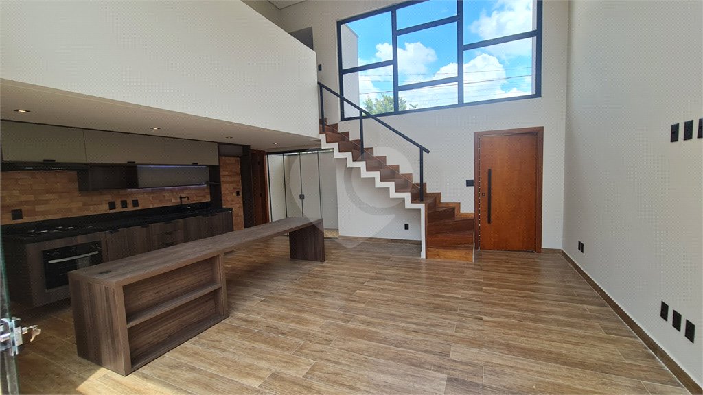 Casa à venda com 1 suíte no condomínio Terras de São Francisco, Sorocaba - SP