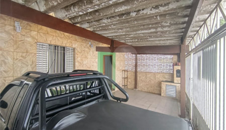 Casa Térrea à venda com 5 quartos, sendo 1 suíte,  em Chora Menino, São Paulo, SP