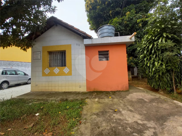 Casa à venda com 7 quartos, sendo 2 suítes, em Tremembé, São Paulo, SP