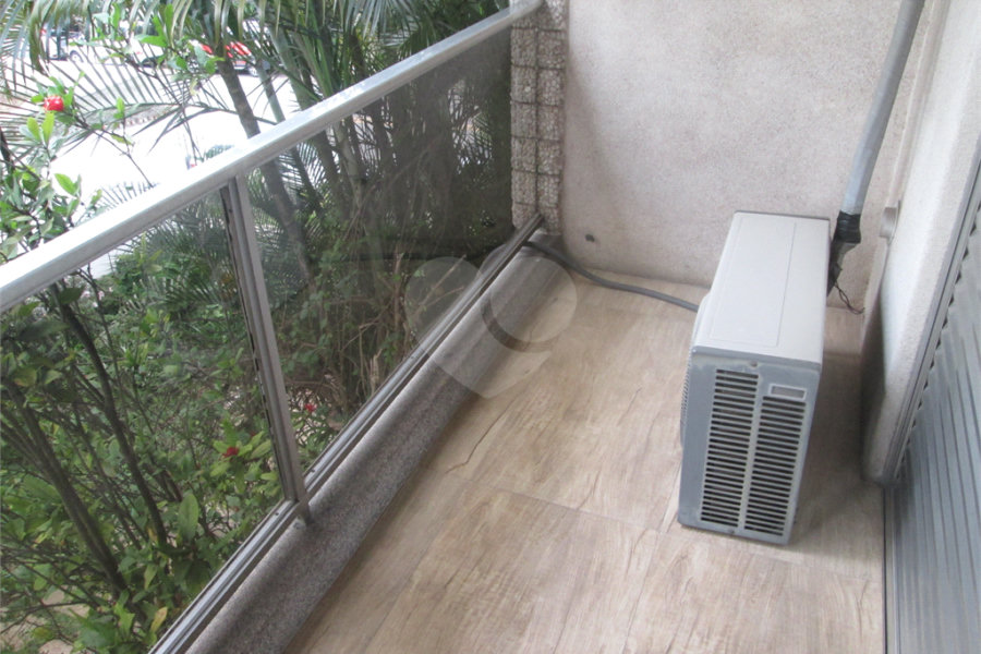 Casa à venda com 4 quartos, sendo 2 suítes, em Jardim Guedala, São Paulo, SP