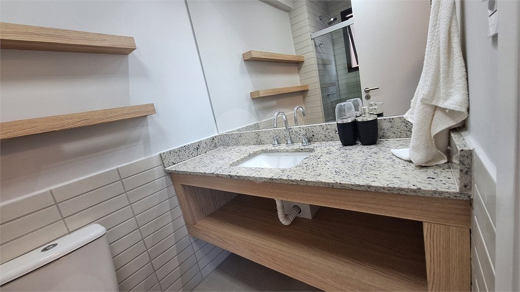 Casa em condomínio à venda com 4 quartos, sendo 3 suítes, em Marina, Armação dos Búzios, RJ