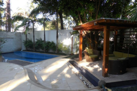Casa à venda ou para alugar com 4 suítes no condomínio Villa Imperial, São Paulo - SP