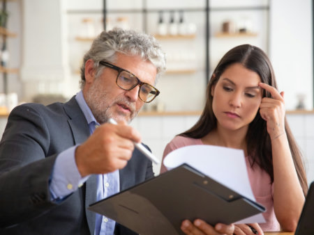 Alienação fiduciária: por que o banco fica com o imóvel até você quitar