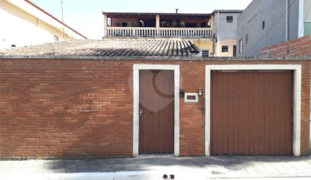 Casa à venda com 5 quartos, sendo 2 suítes,  em Jardim Nadir, São Paulo, SP