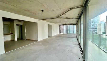 Apartamento à venda com 3 suítes em Pinheiros, São Paulo, SP
