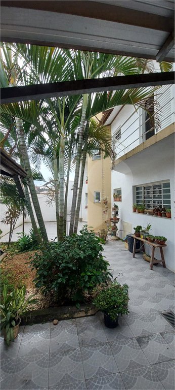 Sobrado à venda com 3 quartos, sendo 1 suíte,  em Vila Mogilar, Mogi das Cruzes, SP