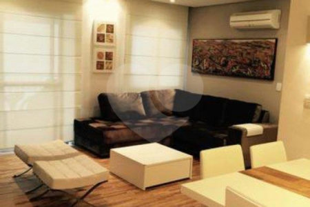 Apartamento à venda com 2 suítes em Real Parque, São Paulo, SP