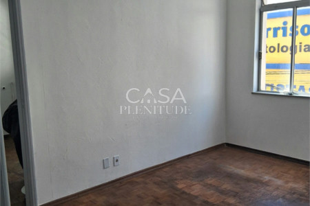 Apartamento à venda com 2 quartos, sendo 1 suíte, no Centro, Sorocaba, SP