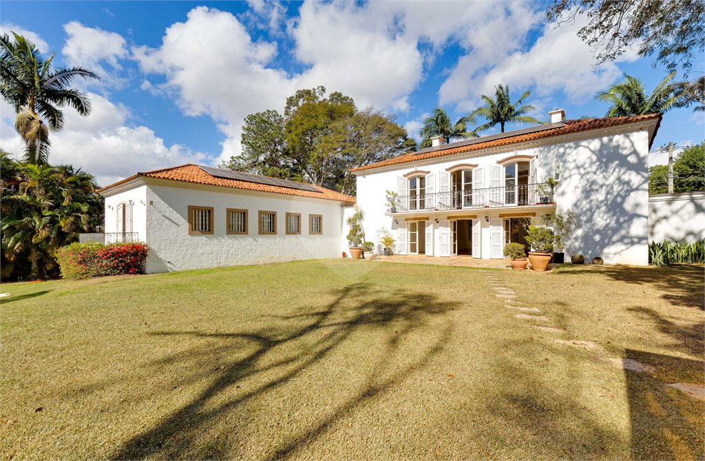Casa à venda com 4 suítes em Chácara Flora, São Paulo, SP