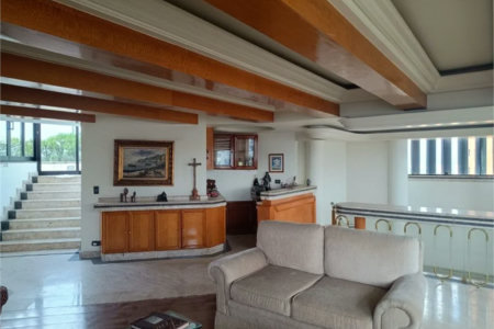 Apartamento à venda com 3 suítes em Vila Suzana, São Paulo, SP