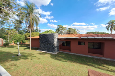Casa à venda ou para alugar com 4 quartos, sendo 3 suítes, no condomínio Chácara Residencial Santa Maria, Votorantim - SP
