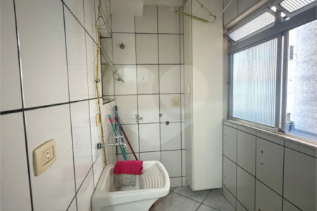 Apartamento à venda com 2 quartos, sendo 1 suíte,  em Camargos, Guarulhos, SP