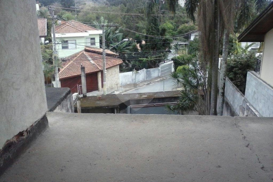 Sobrado à venda com 4 quartos, sendo 1 suíte, em Barro Branco (zona Norte), São Paulo, SP
