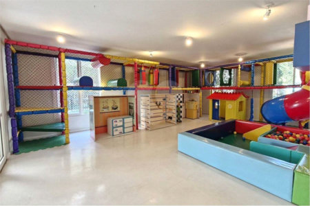 Apartamento à venda com 3 quartos, sendo 1 suíte, em Indianópolis, São Paulo, SP