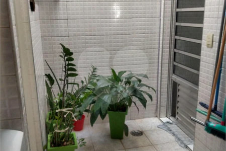 Linda Casa Sobrado a venda no Alto da Mooca com excelente acabamento, semi mobiliada com 2 suítes