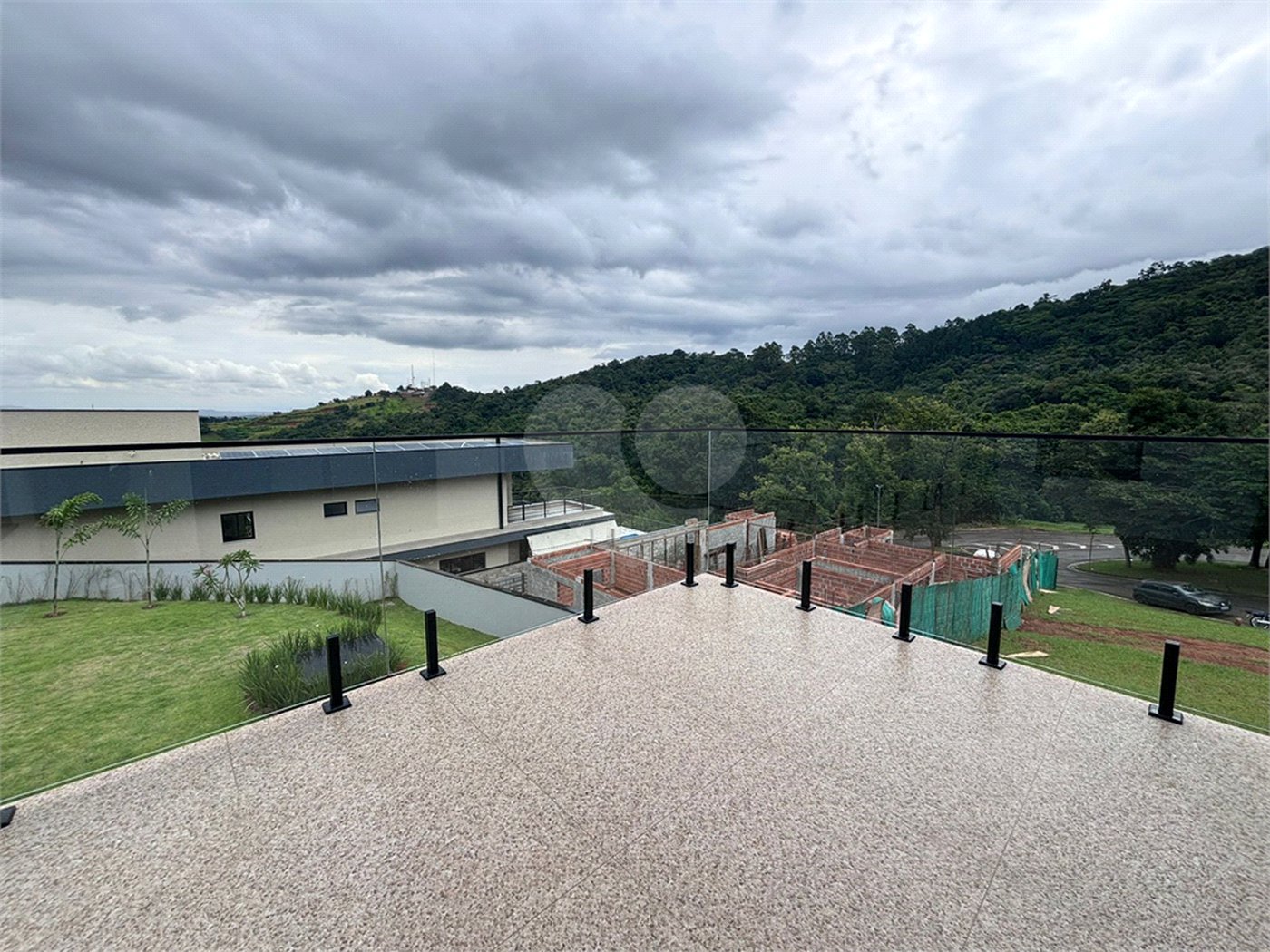 Terreno à venda com 3 suítes no condomínio Quintas da Boa Vista, Atibaia - SP