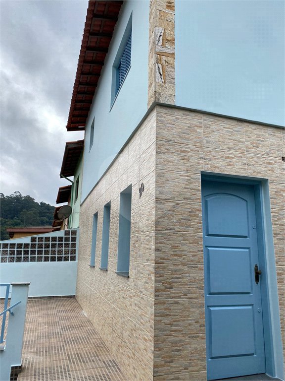 Sobrado à venda com 2 quartos em Tremembé, São Paulo, SP