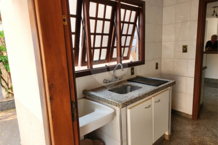 Casa à venda com 3 quartos, sendo 1 suíte, em Jardim Morumbi, Araraquara, SP