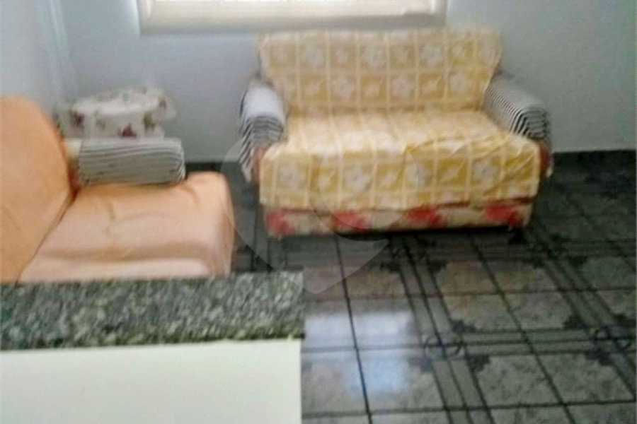 Sobrado à venda com 2 quartos, sendo 1 suíte, em Vila Nova Mazzei, São Paulo, SP