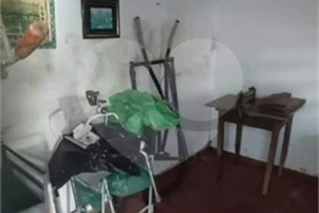 Casa à venda com 4 quartos em Vila Bossi, Louveira, SP