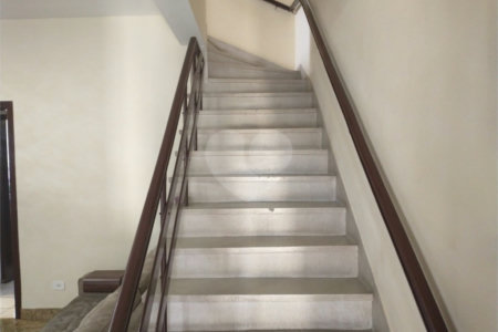 Sobrado à venda com 3 quartos em Chácara Inglesa, São Paulo, SP