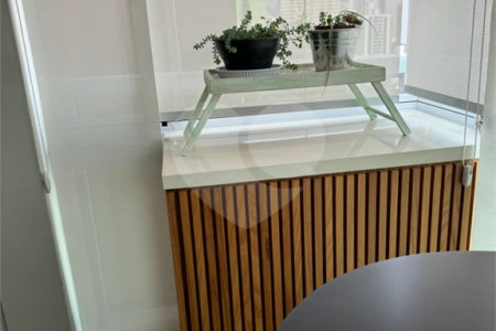 Apartamento à venda com 1 quarto em Cerqueira César, São Paulo, SP