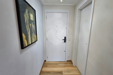 Apartamento à venda com 3 quartos, sendo 1 suíte, em Chácara Santo Antônio, São Paulo, SP