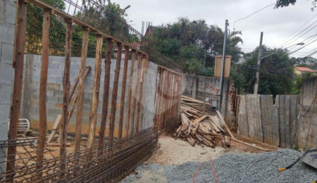 Sobrado à venda com 3 quartos, sendo 1 suíte,  em Jardim Franca, São Paulo, SP