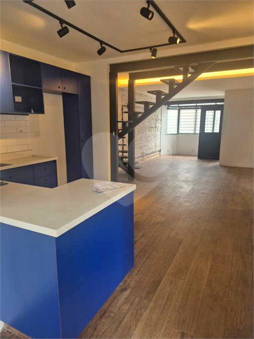 Casa de Vila à venda com 4 quartos, sendo 3 suítes, em Chácara Santo Antônio, São Paulo, SP