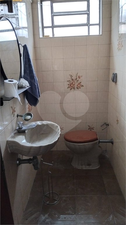 Sobrado à venda com 3 quartos em Jardim Odete, São Paulo, SP
