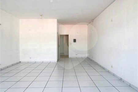 Prédio para alugar no Centro, Poá, SP