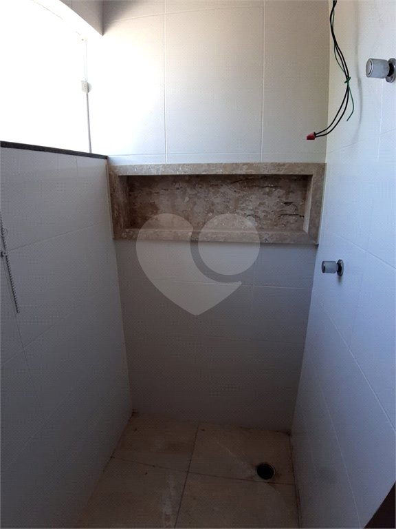 Casa para alugar com 3 quartos, sendo 1 suíte, no condomínio Villagio DI Maria, São Paulo - SP