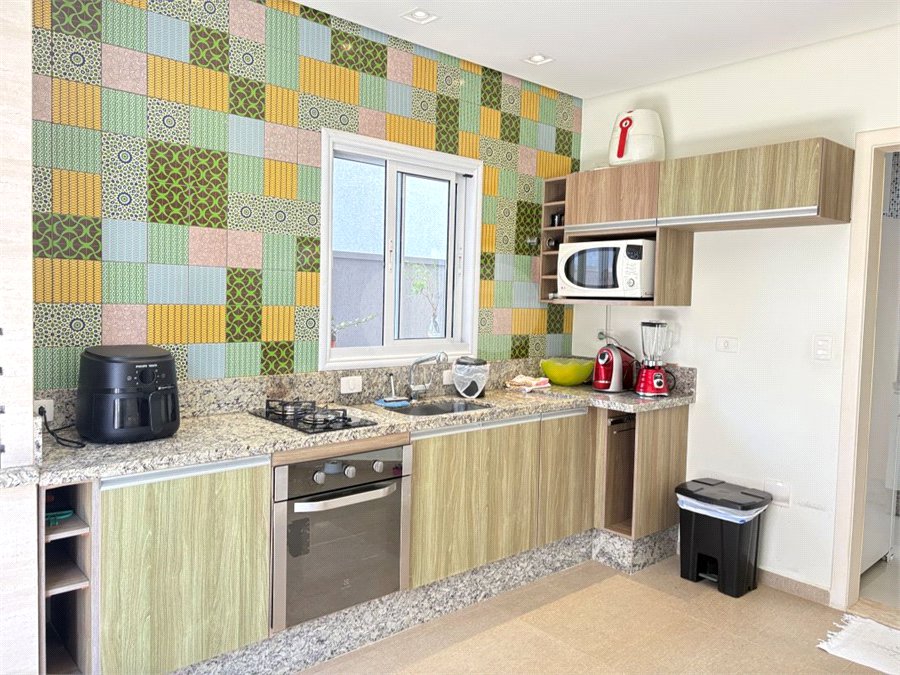 Casa à venda com 3 quartos, sendo 1 suíte,  no condomínio Bella Città - Fazenda Rodeio, Mogi das Cruzes - SP
