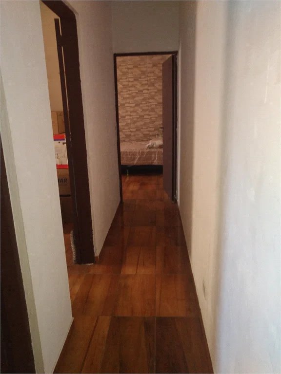 Casa à venda com 4 quartos, sendo 1 suíte, em Vila Pirajussara, São Paulo, SP